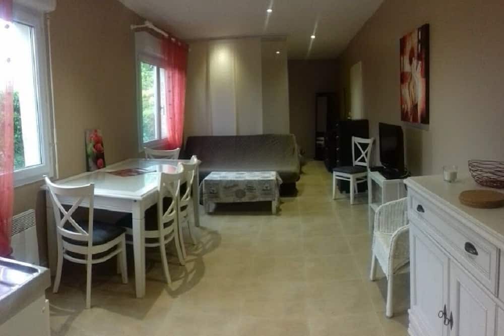 Photo of Bedroom in Cadillac