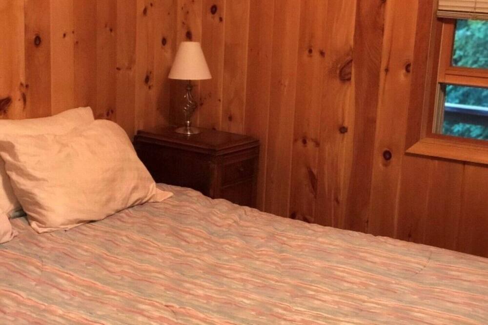 Photo of Bedroom in East Branch