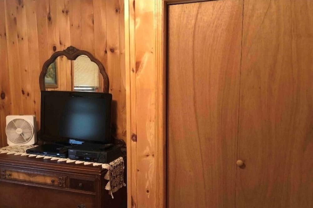 Photo of Bedroom in East Branch