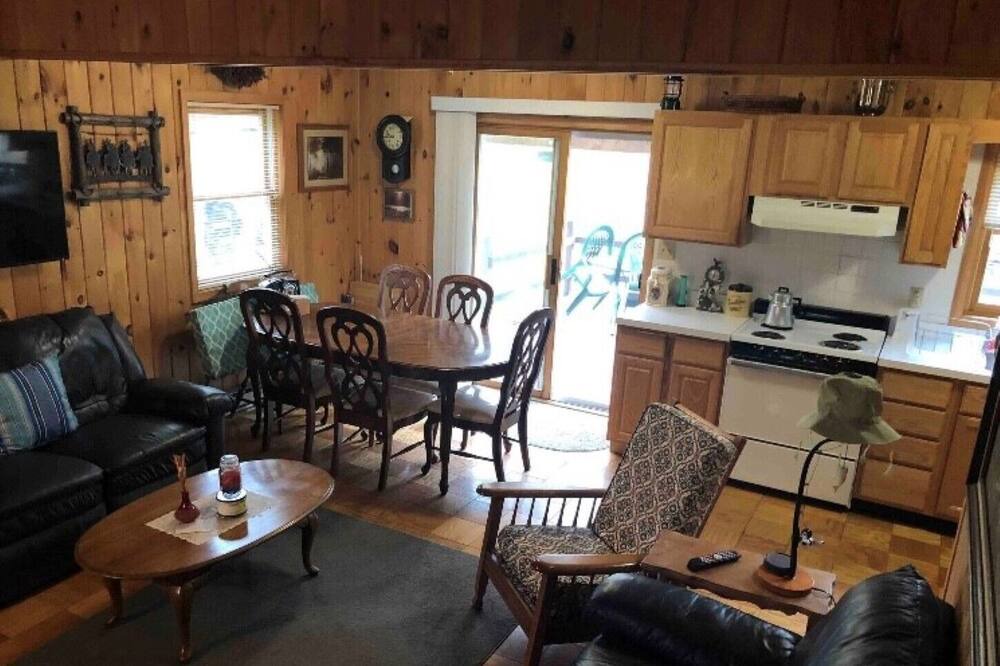 Photo of Kitchen in East Branch