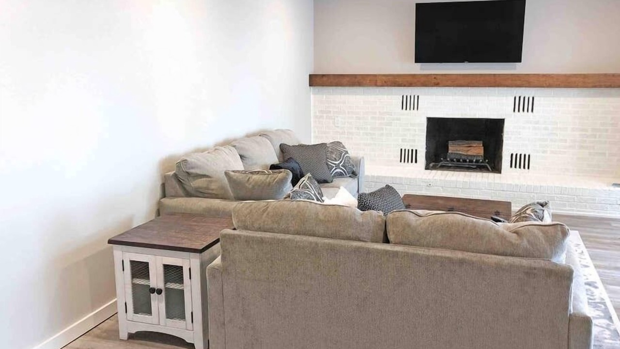Photo of Livingroom in Grove