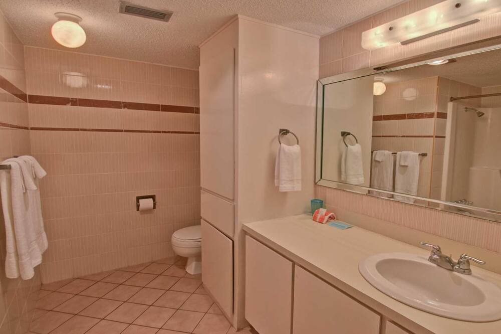 Photo of Bathroom in South Padre Island