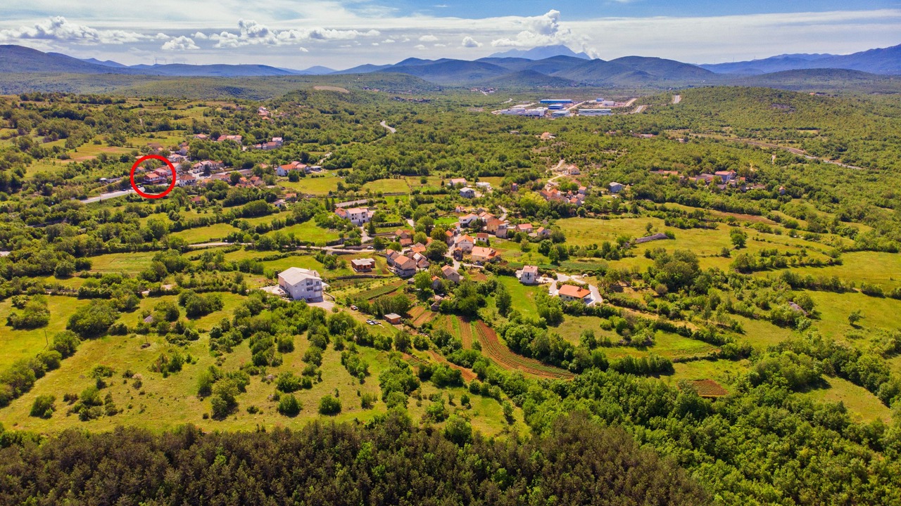 Photo of Outdoor in Caporice