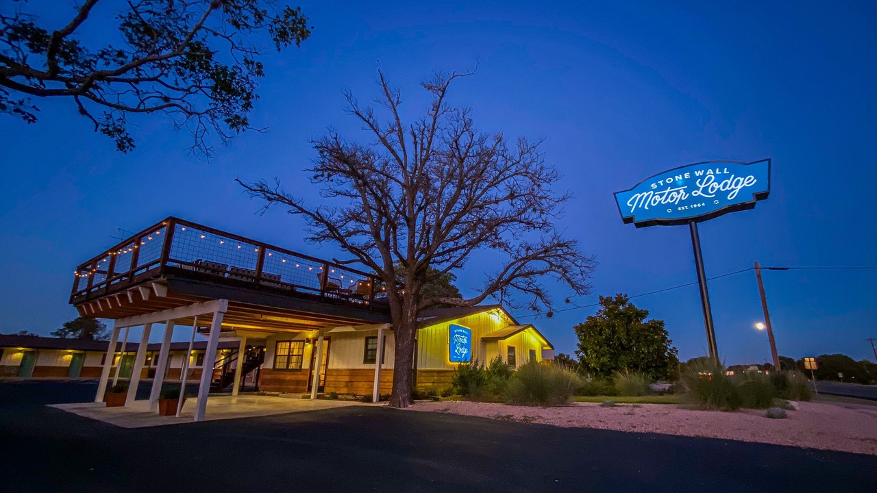 Photo of Outdoor in Stonewall