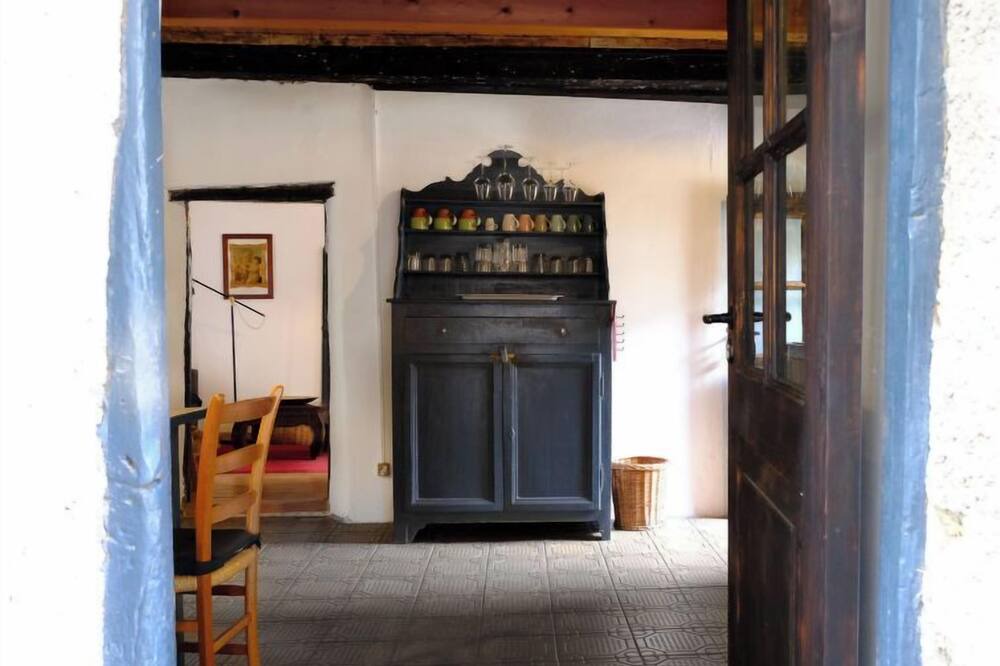 Photo of Bedroom in Negrentino
