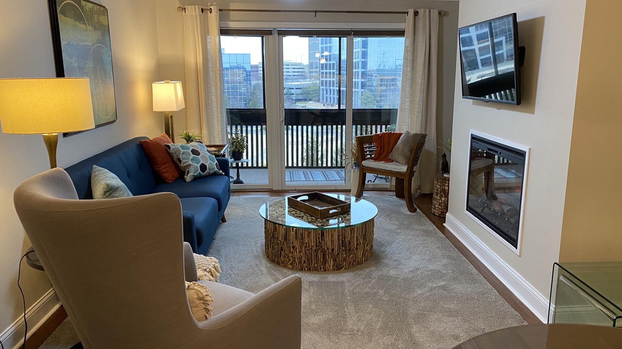 Photo of Livingroom in Creve Coeur