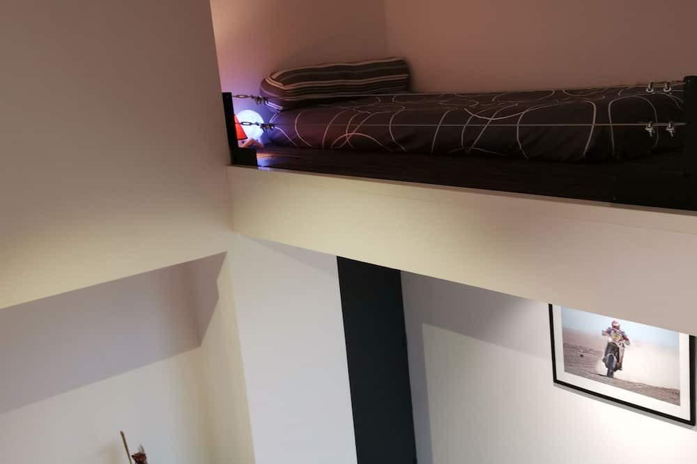 Photo of Bedroom in Pimbo