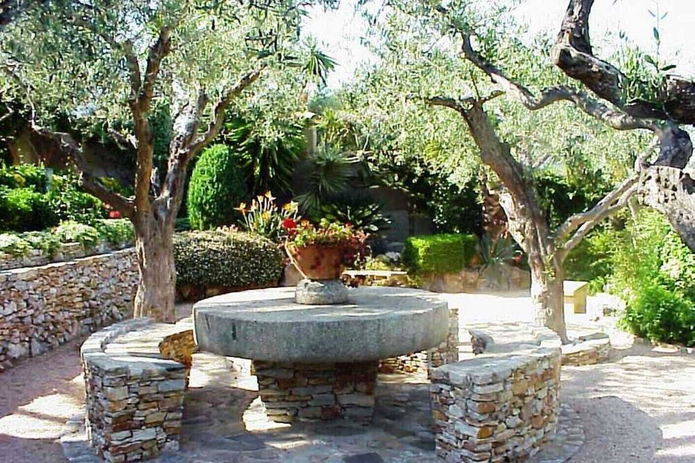 Photo of Outdoor in Llanca