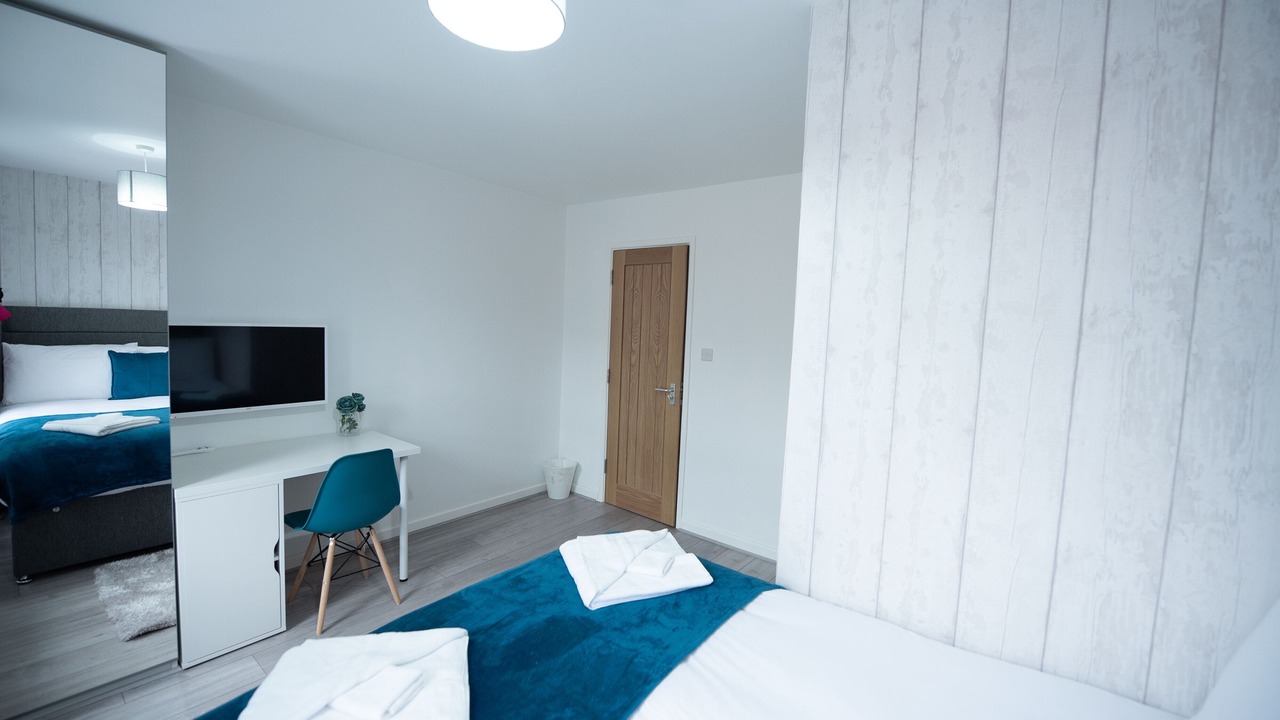 Photo of Others in Reading