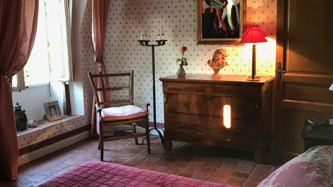 Photo of Bedroom in Saint-Satur