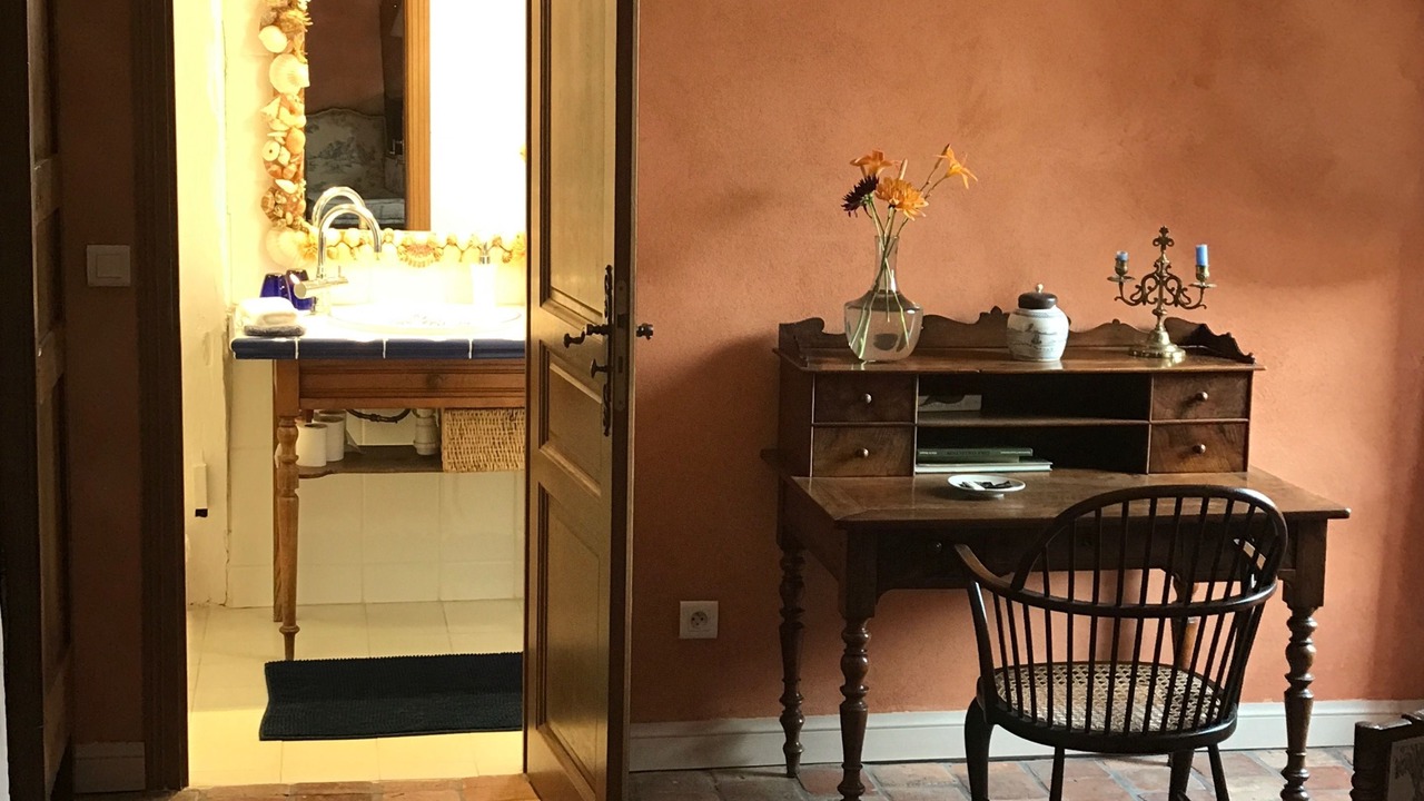 Photo of Bedroom in Saint-Satur