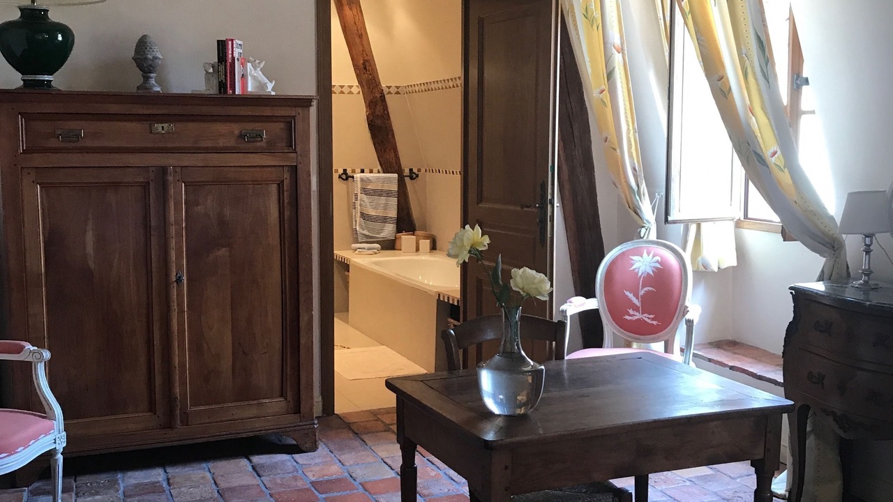 Photo of Bedroom in Saint-Satur