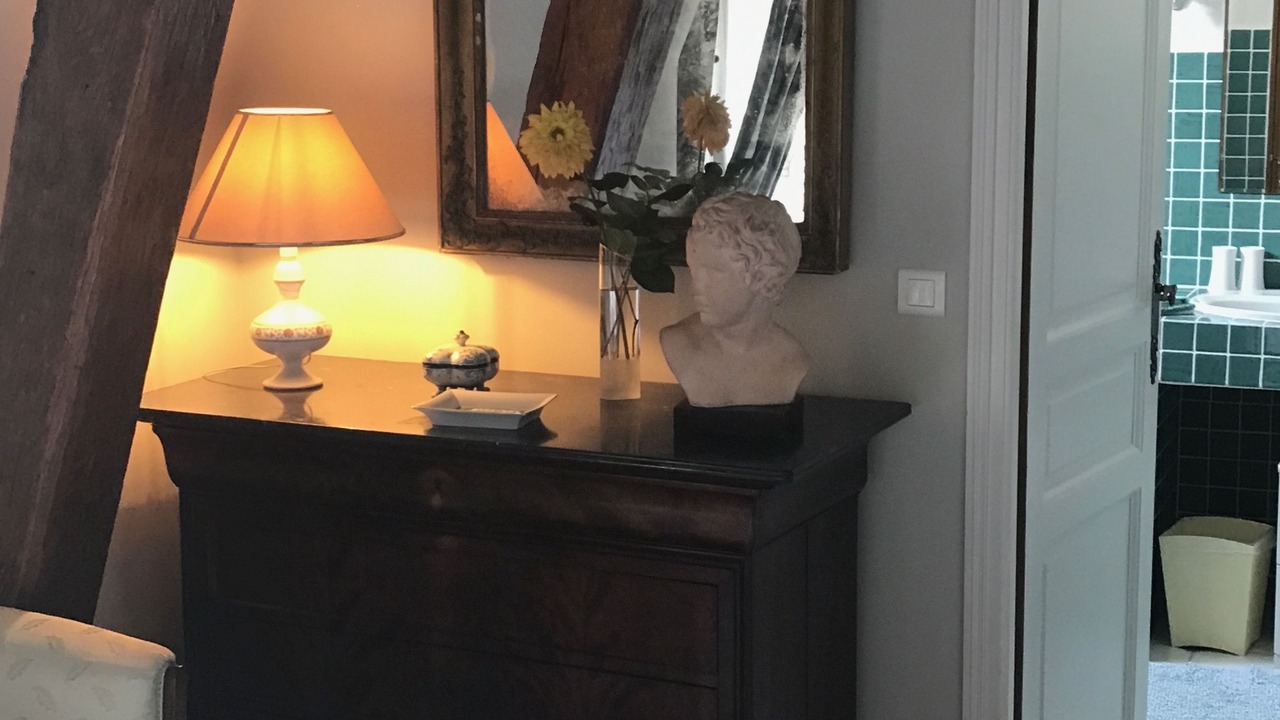 Photo of Bedroom in Saint-Satur