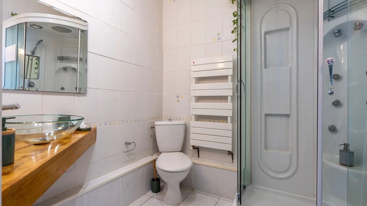 Photo of Bathroom in Nouatre