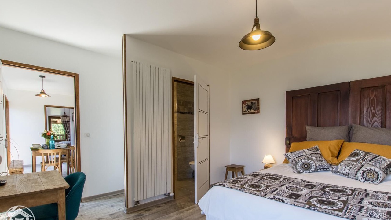 Photo of Bedroom in Cordon