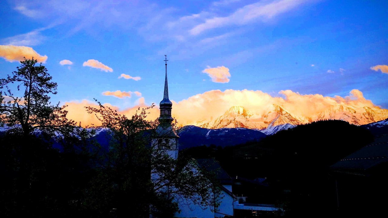 Photo of Others in Cordon