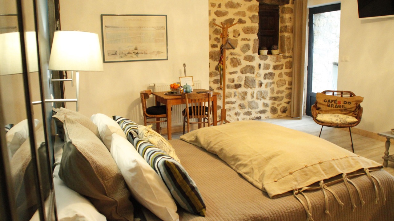 Photo of Outdoor in Chirols