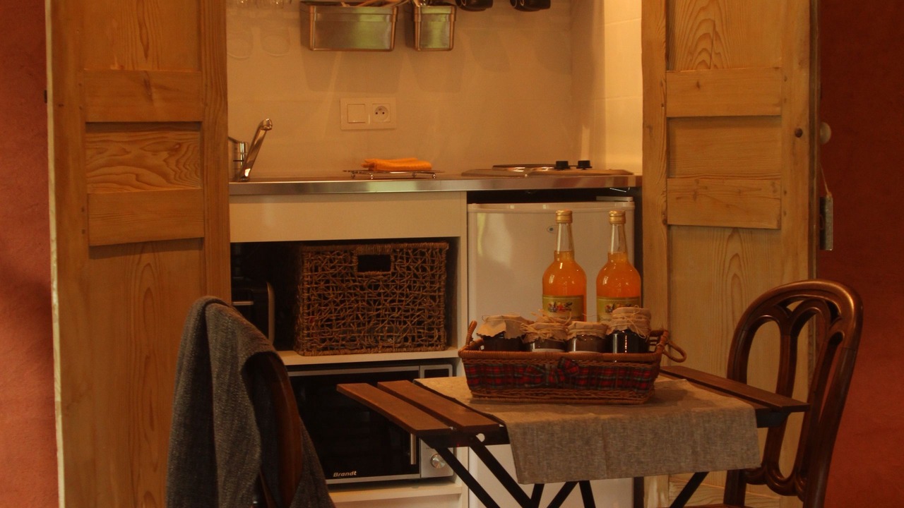 Photo of Others in Chirols