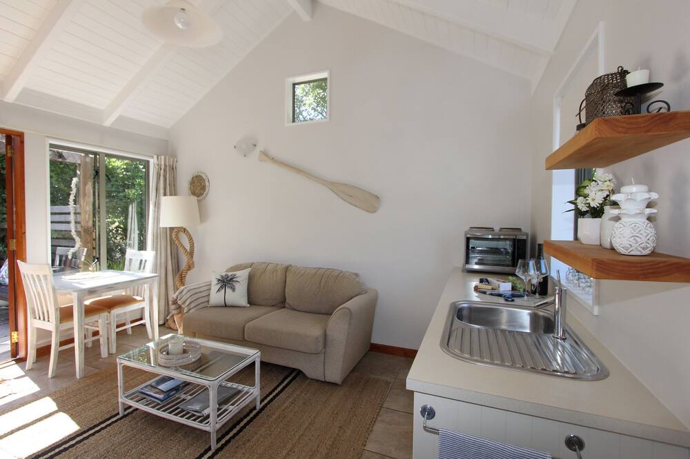 Photo of Others in Cooks Beach