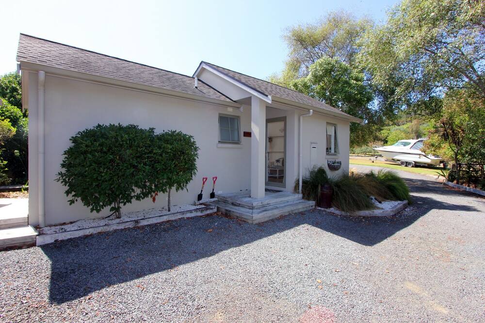 Photo of Outdoor in Cooks Beach