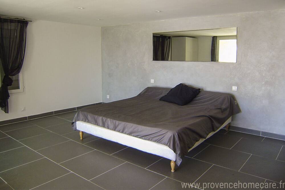 Photo of Bedroom in Cruis