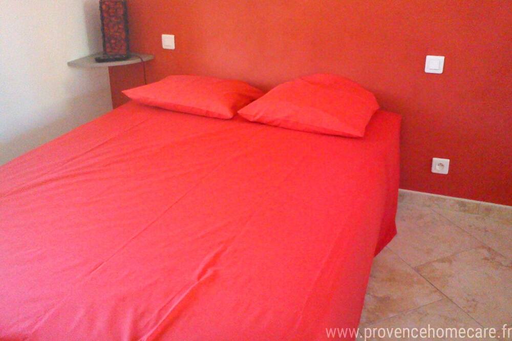 Photo of Bedroom in Cruis