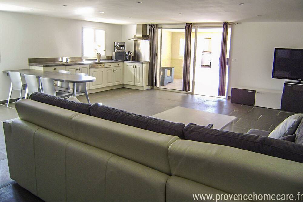 Photo of Livingroom in Cruis