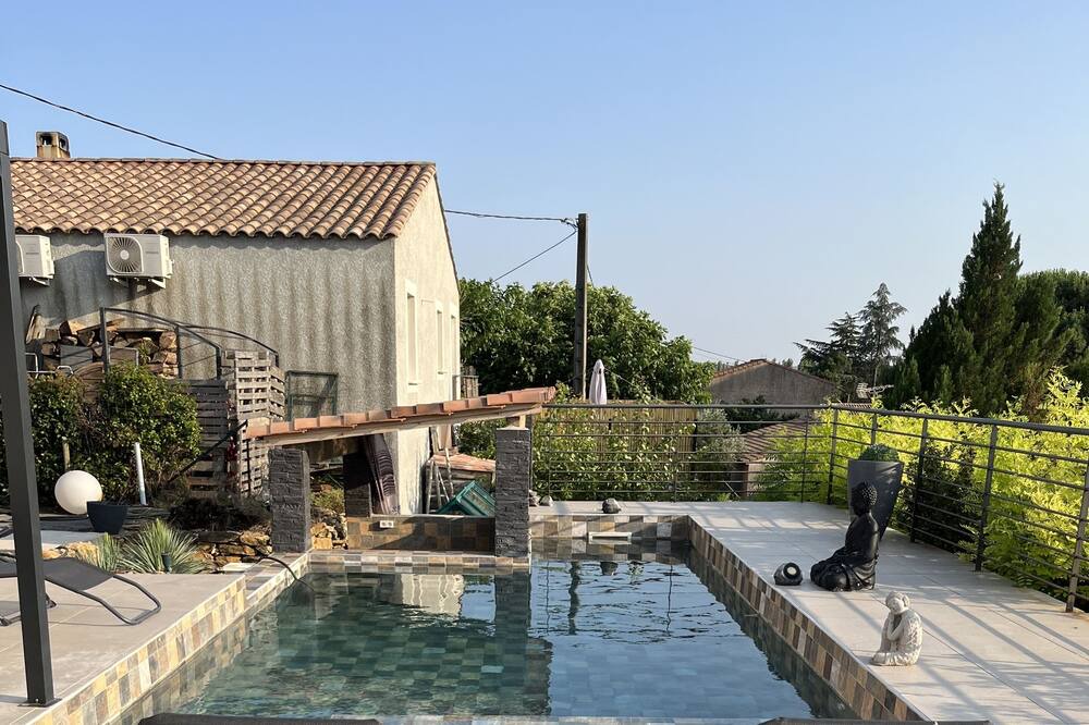 Photo of Outdoor in Bagnols-sur-Ceze