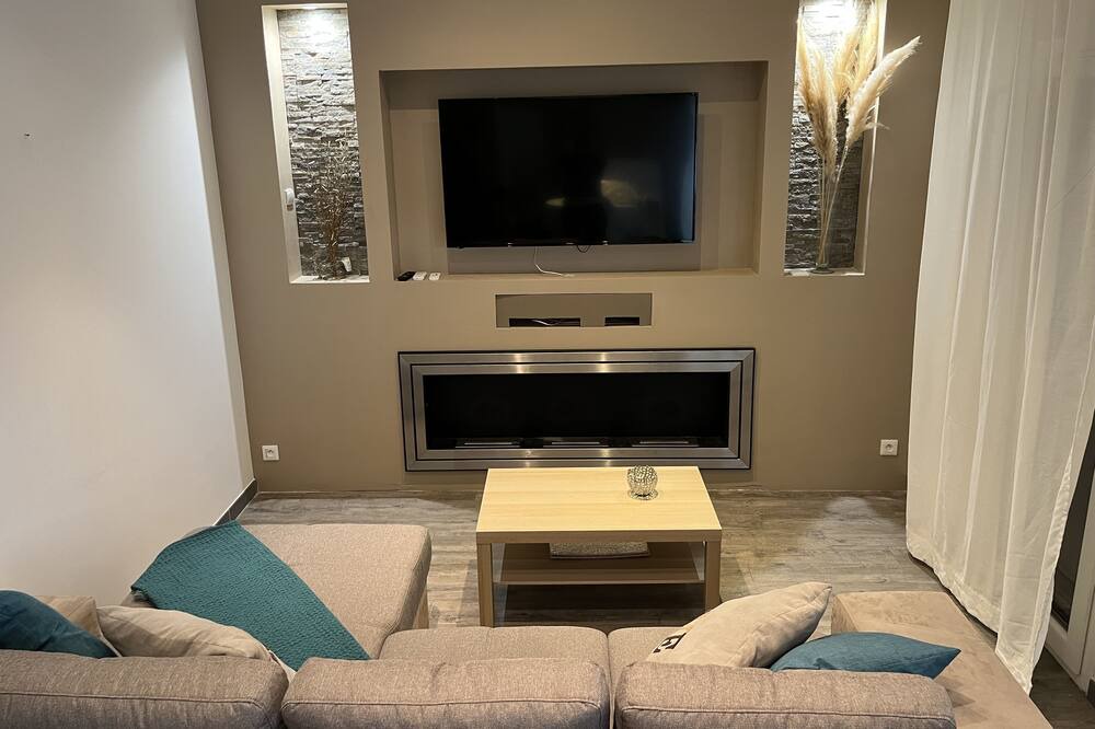 Photo of Livingroom in Bagnols-sur-Ceze