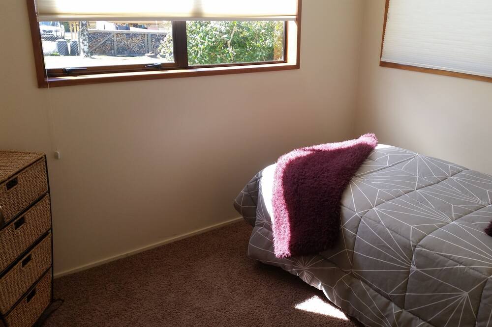 Photo of Bedroom in Naseby