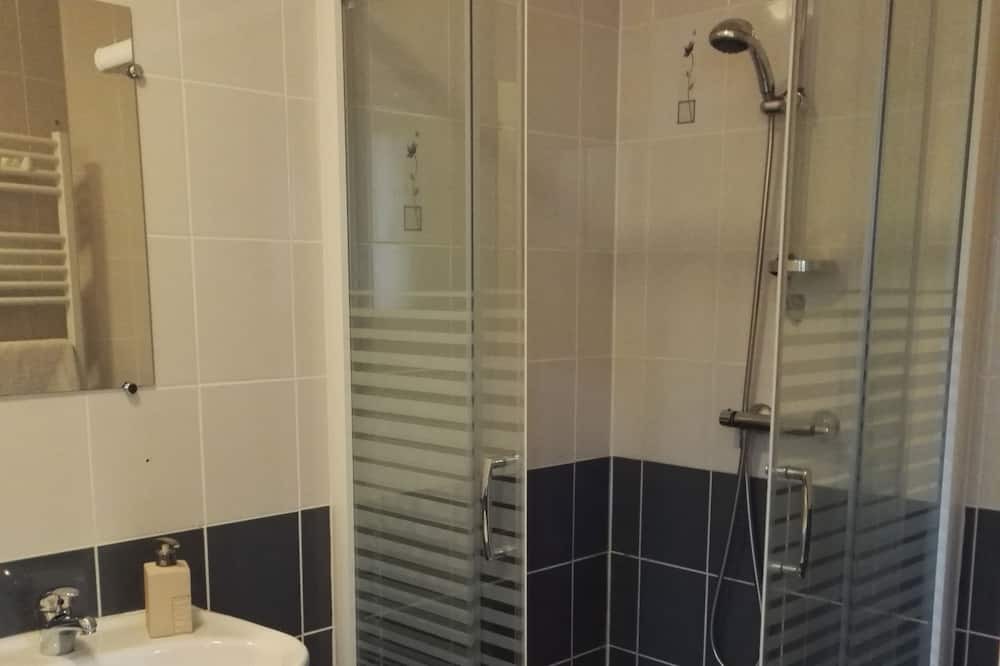 Photo of Bathroom in Saint-Martin-du-Puy