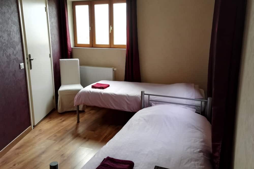 Photo of Bedroom in Saint-Martin-du-Puy