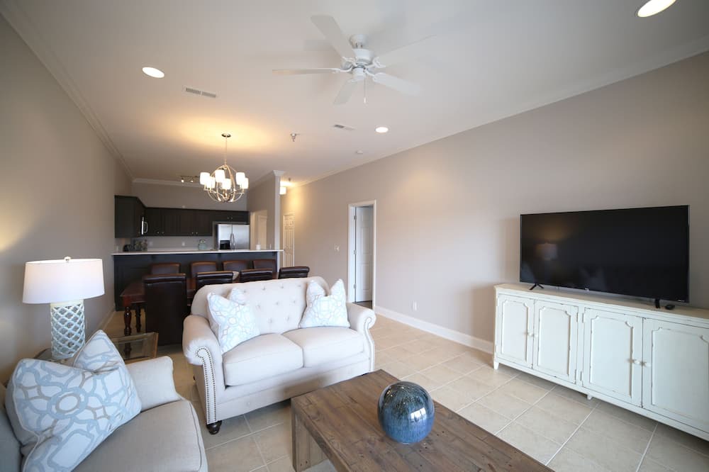 Photo of Livingroom in Jasper