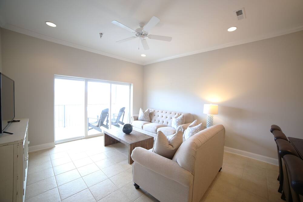 Photo of Livingroom in Jasper