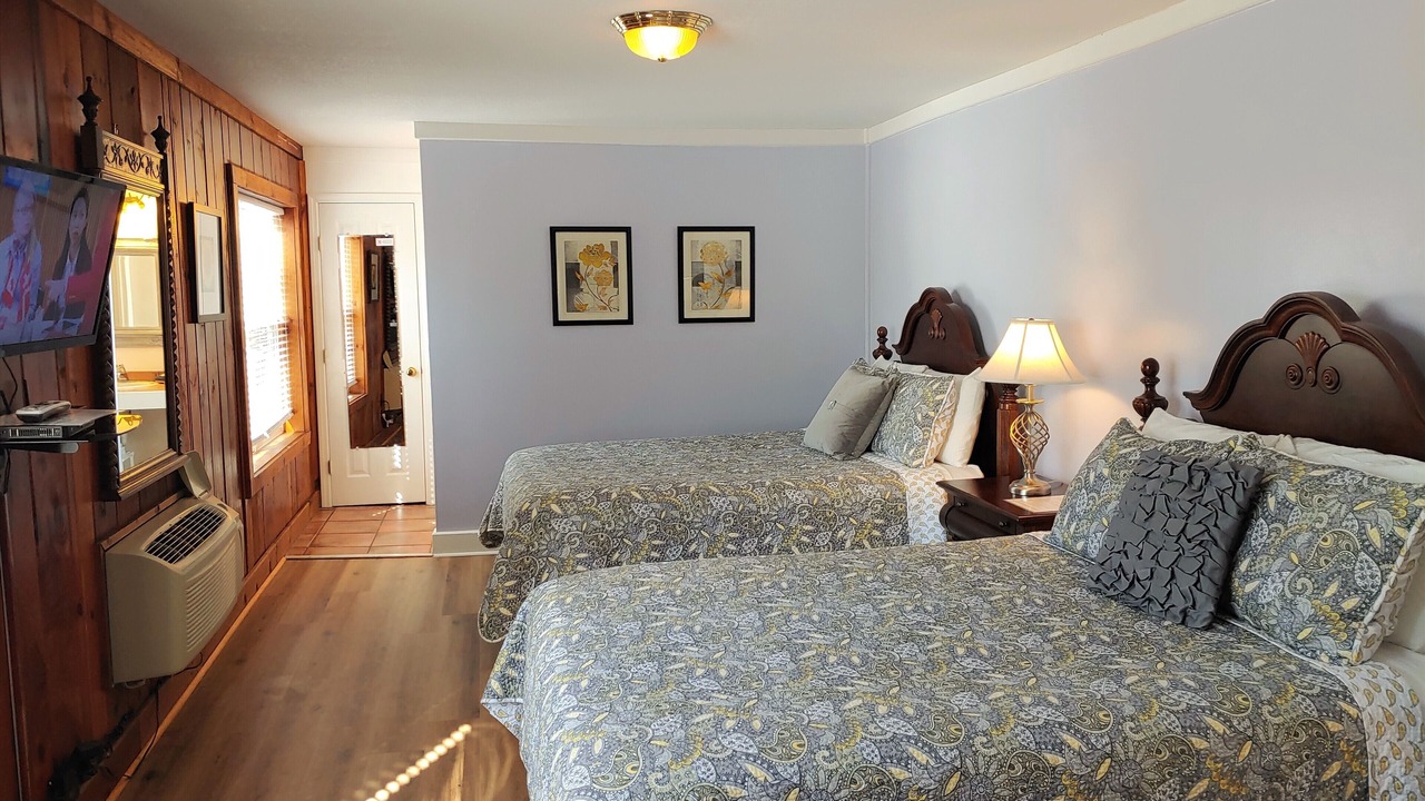 Photo of Bedroom in Bryson City