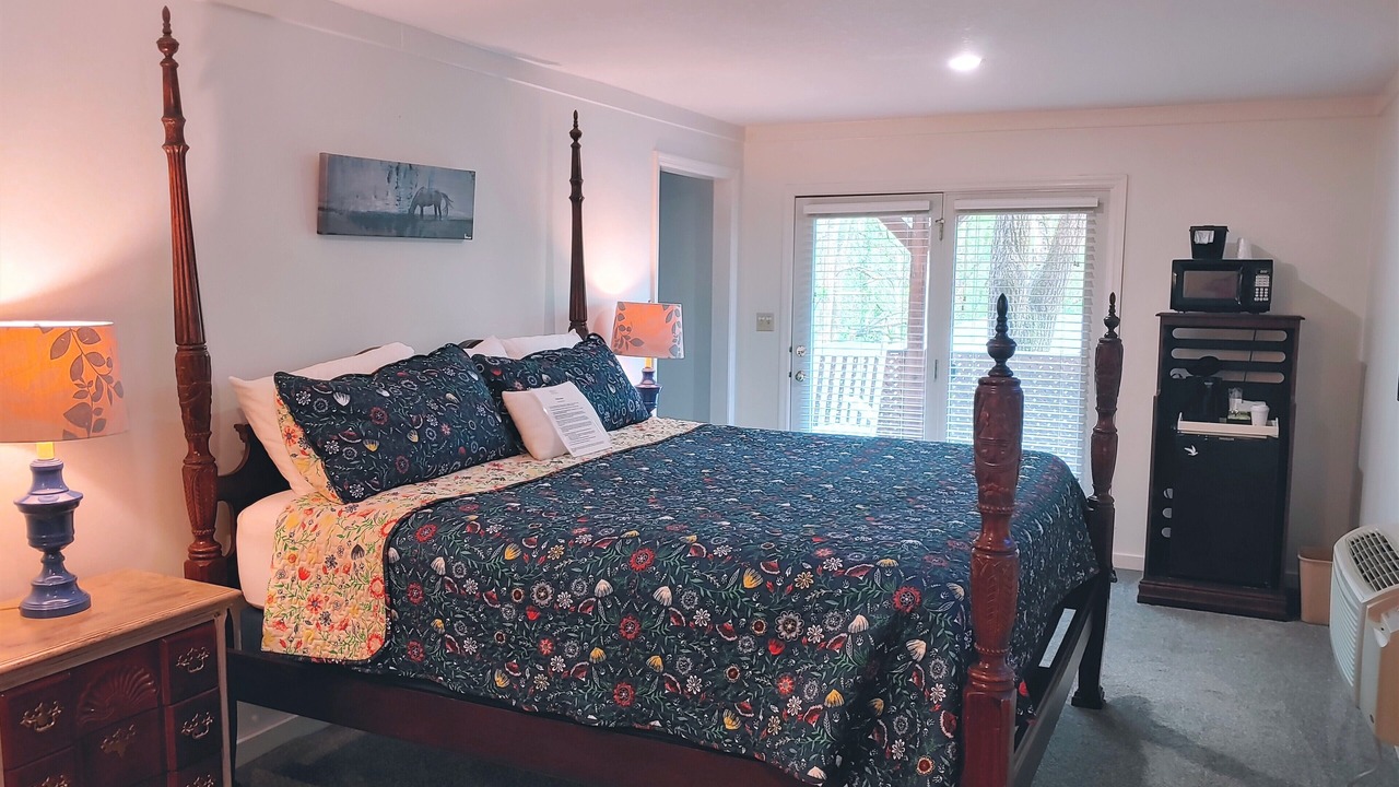 Photo of Bedroom in Bryson City