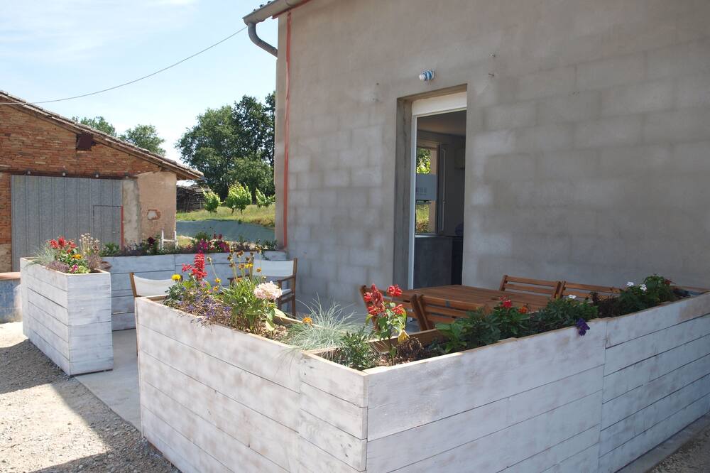 Photo of Outdoor in Fronton