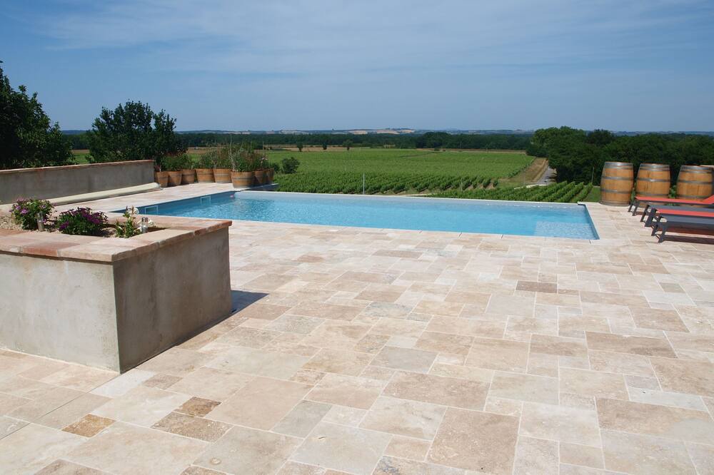 Photo of Outdoor in Fronton