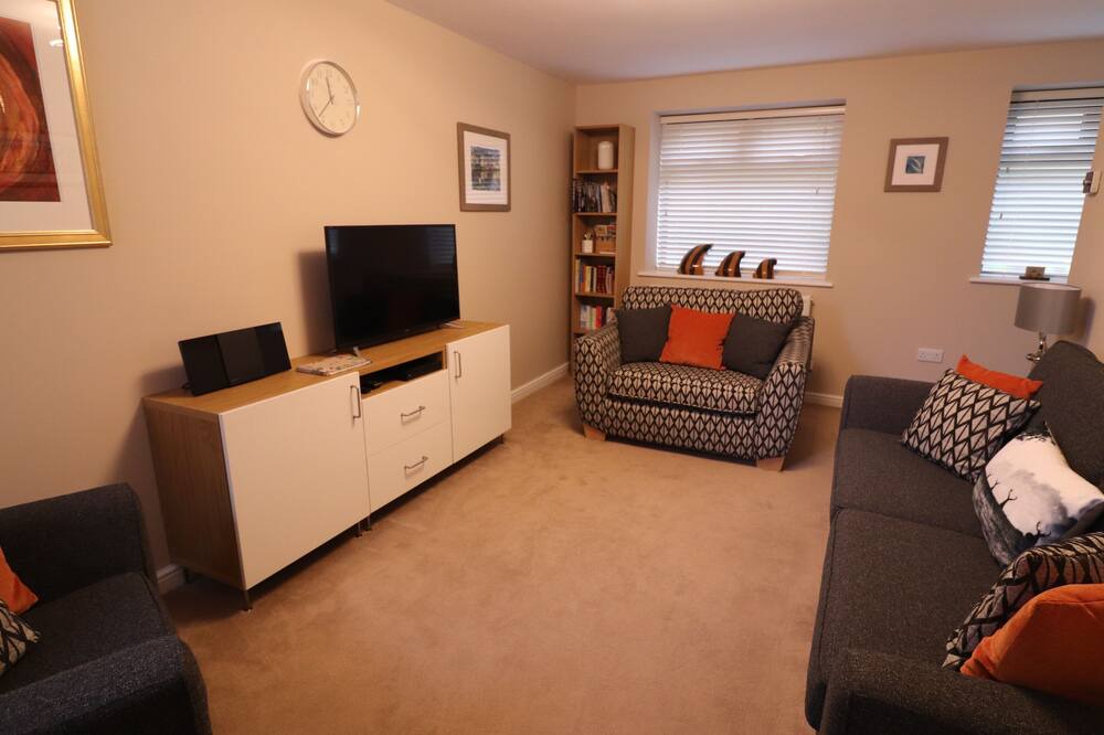 Photo of Livingroom in Wirksworth