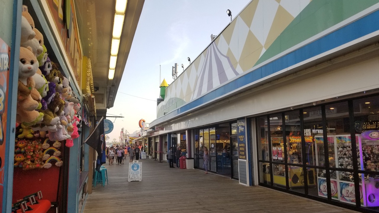 Photo of Bedroom in Seaside Heights