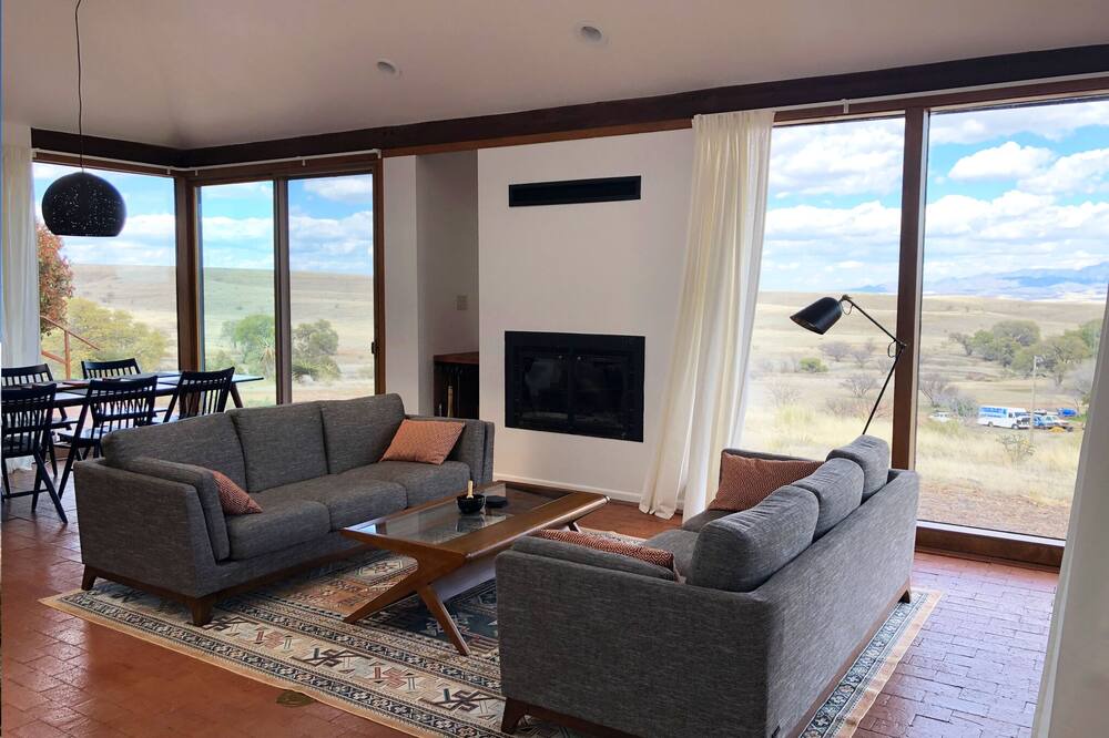 Photo of Livingroom in Sonoita