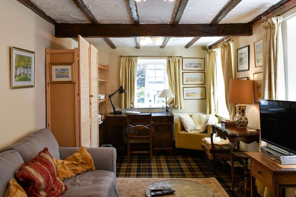 Photo of Livingroom in Silverdale