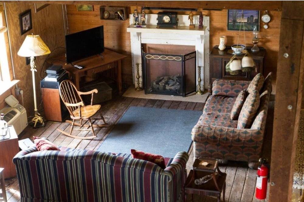 Photo of Livingroom in Clarksdale