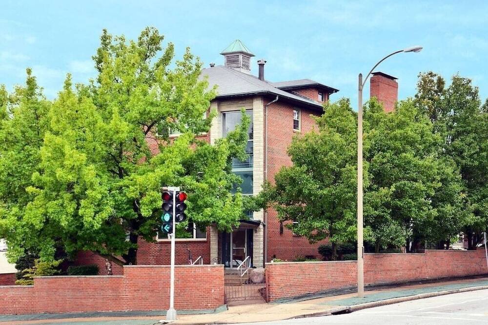 Photo of Outdoor in Lindenwood Park