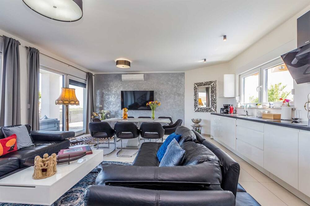Photo of Livingroom in Milohnici