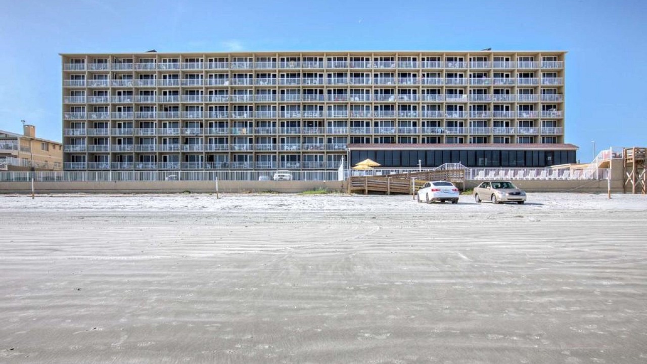 Photo of Others in Daytona Beach Shores