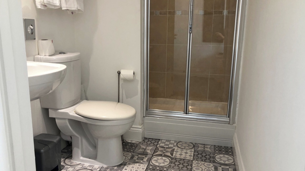 Photo of Bathroom in Market Deeping