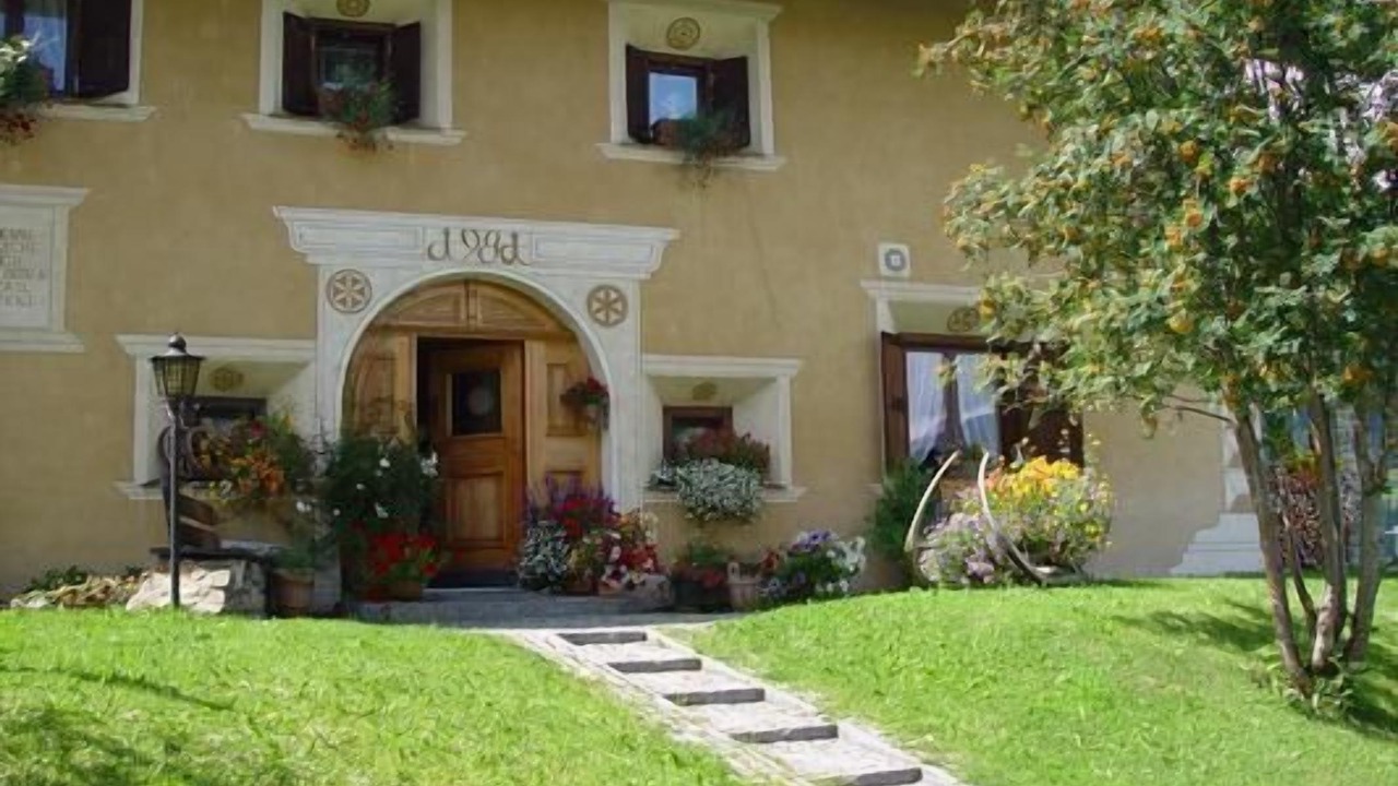 Photo of Outdoor in La Punt-Chamues-ch