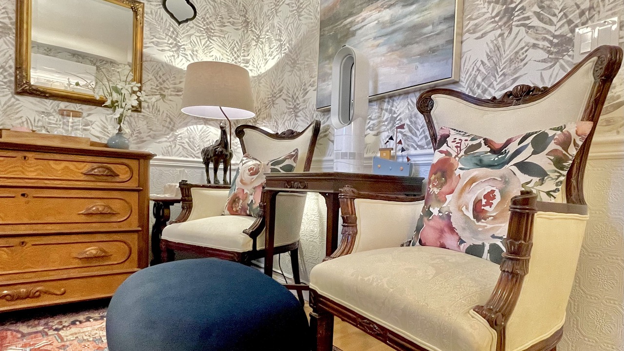 Photo of Bedroom in Queens Square