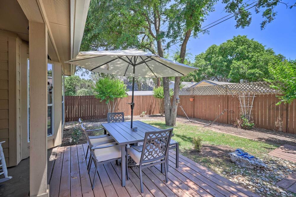 Photo of Outdoor in Apache Shores